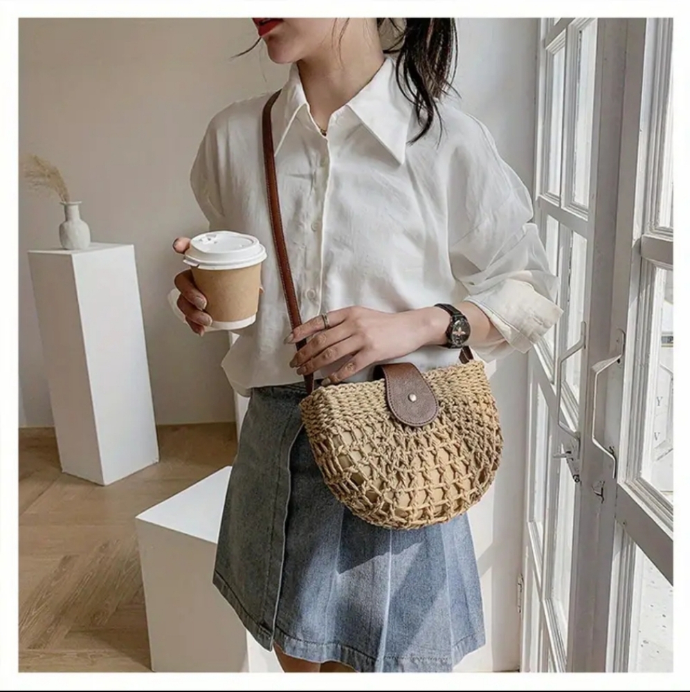 Straw Crossbody Chic Hollow Out. NWT - Picture 7 of 16
